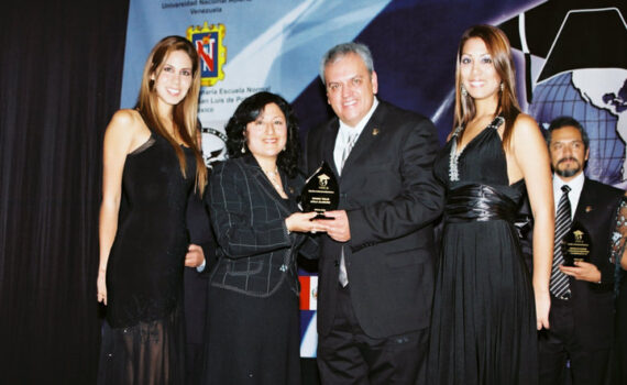 30480_114964611882466_2290592_n 30480_114964611882466_2290592_n